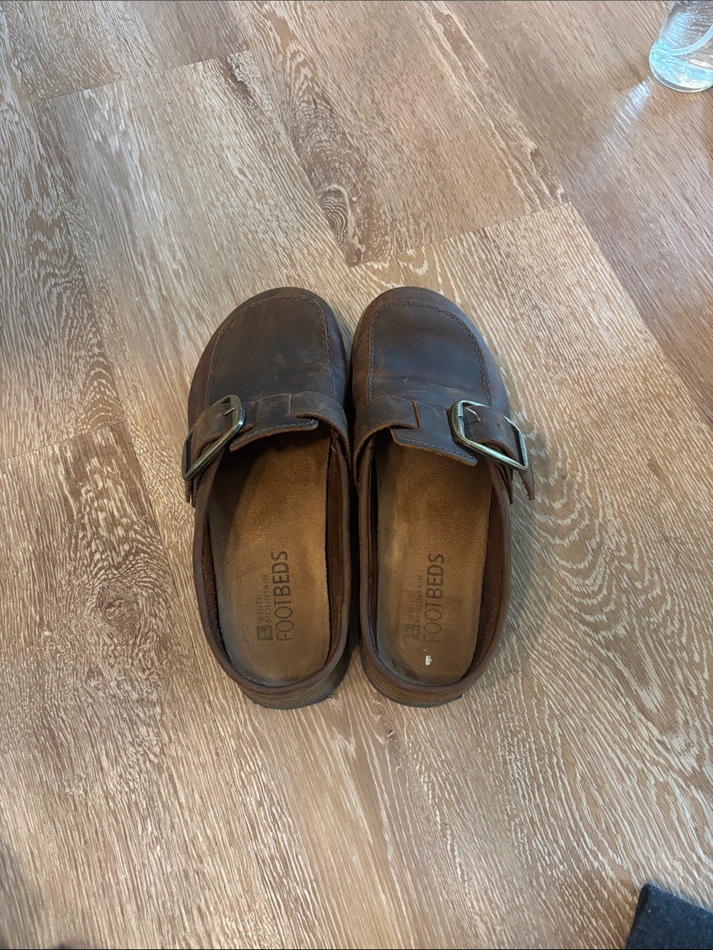 White Mountain Bueno clogs Size 8 - Picture 4 of 4